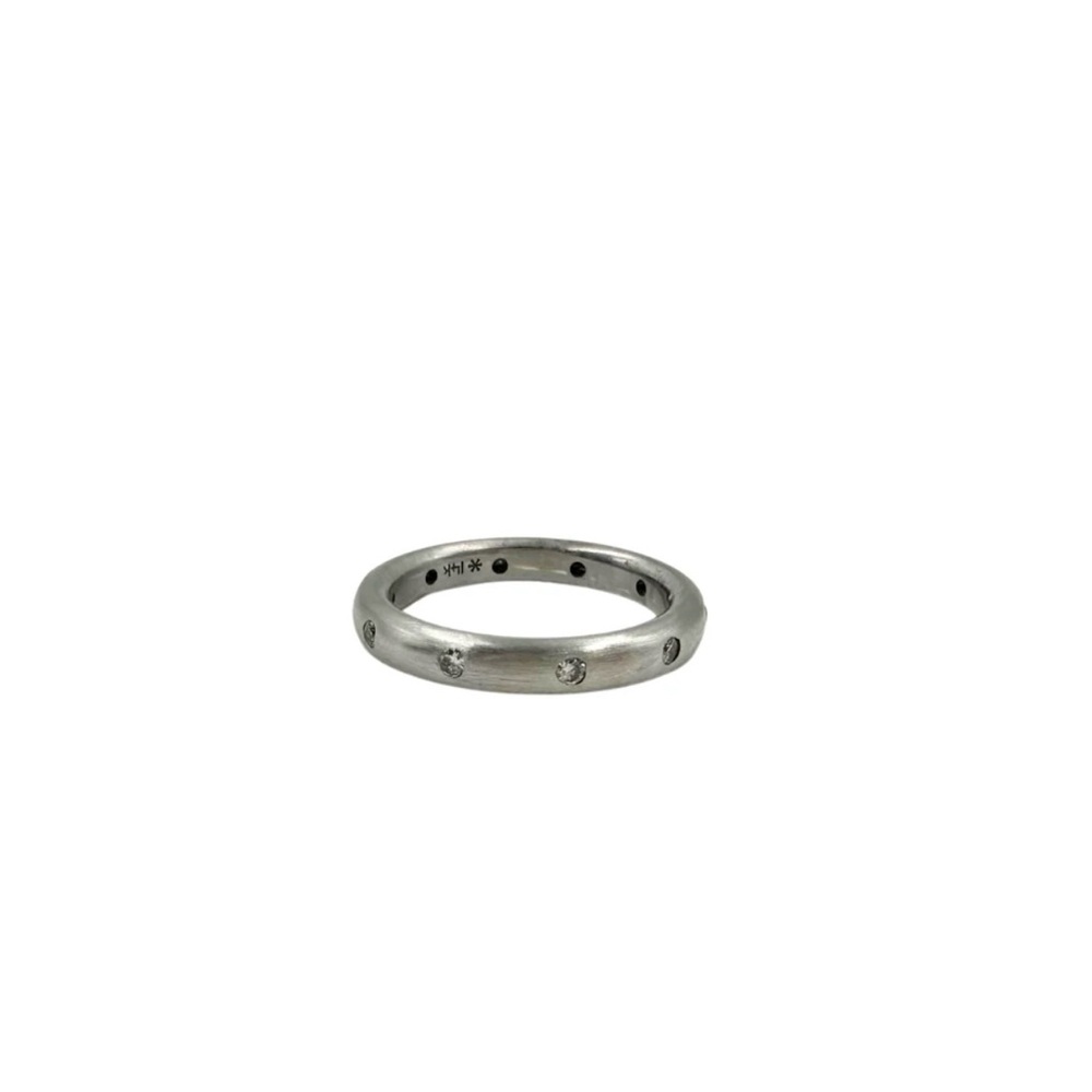 14k white brushed gold with diamonds - Picture 2 of 3